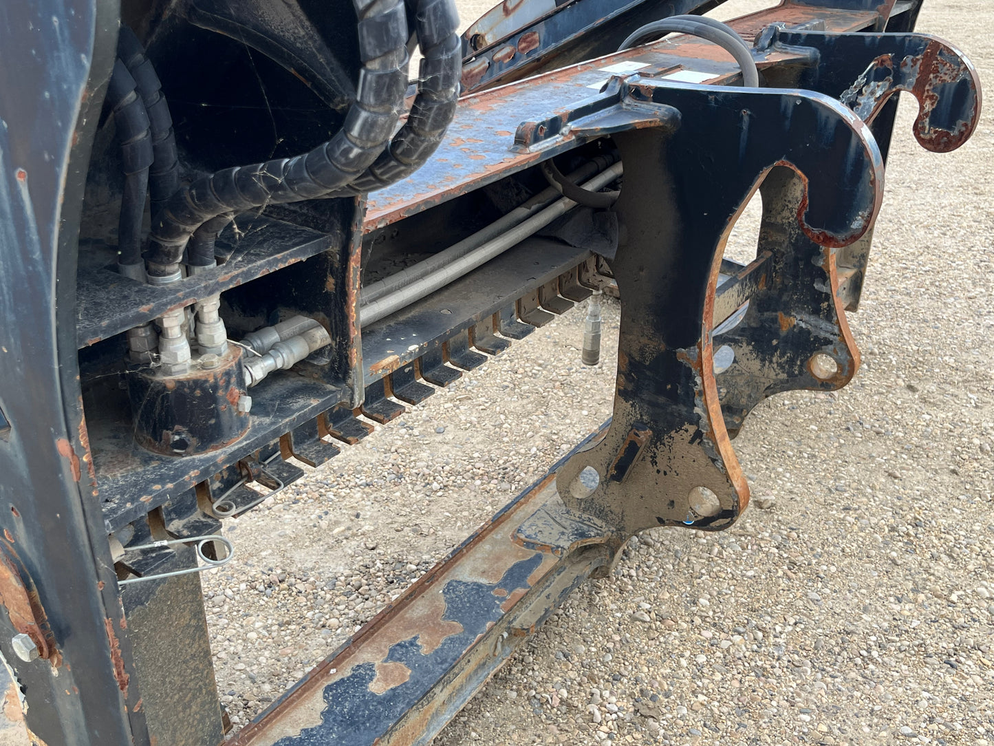 EFI Wheel Loader Pipe Grapple 48 IN - Fits CAT IT24F, 924F, IT28F, 928F