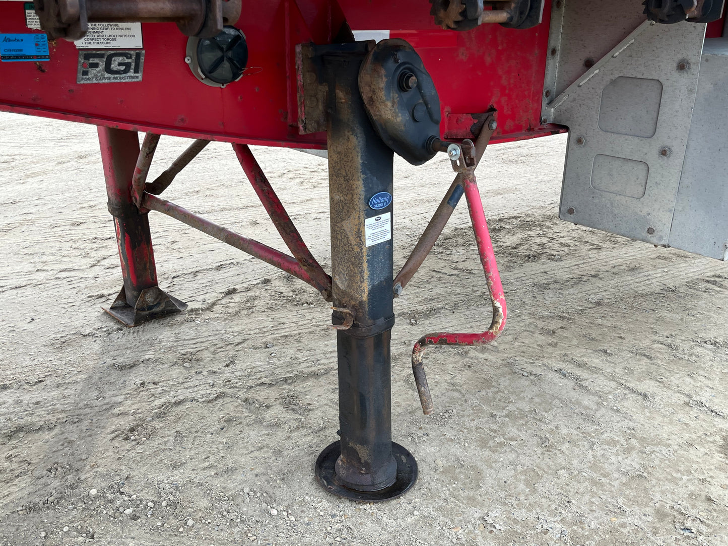 2006 Lode King Tri/A 53 FT Curtain Side Flat Deck Trailer