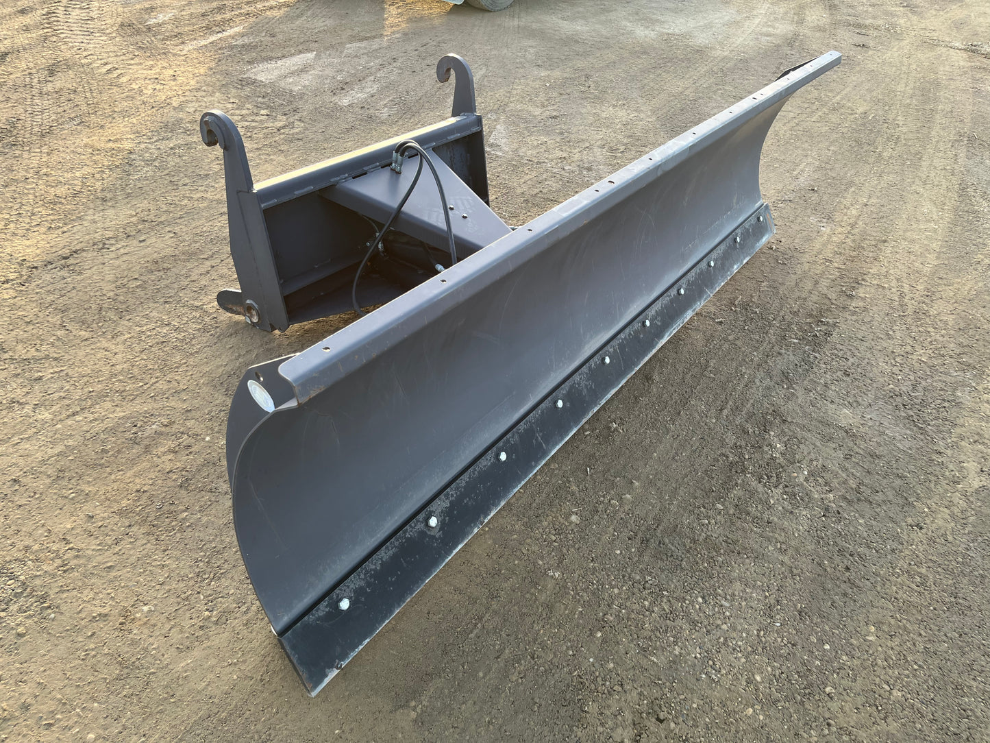 10 FT FFC Hydraulic Reversible Snow Plow