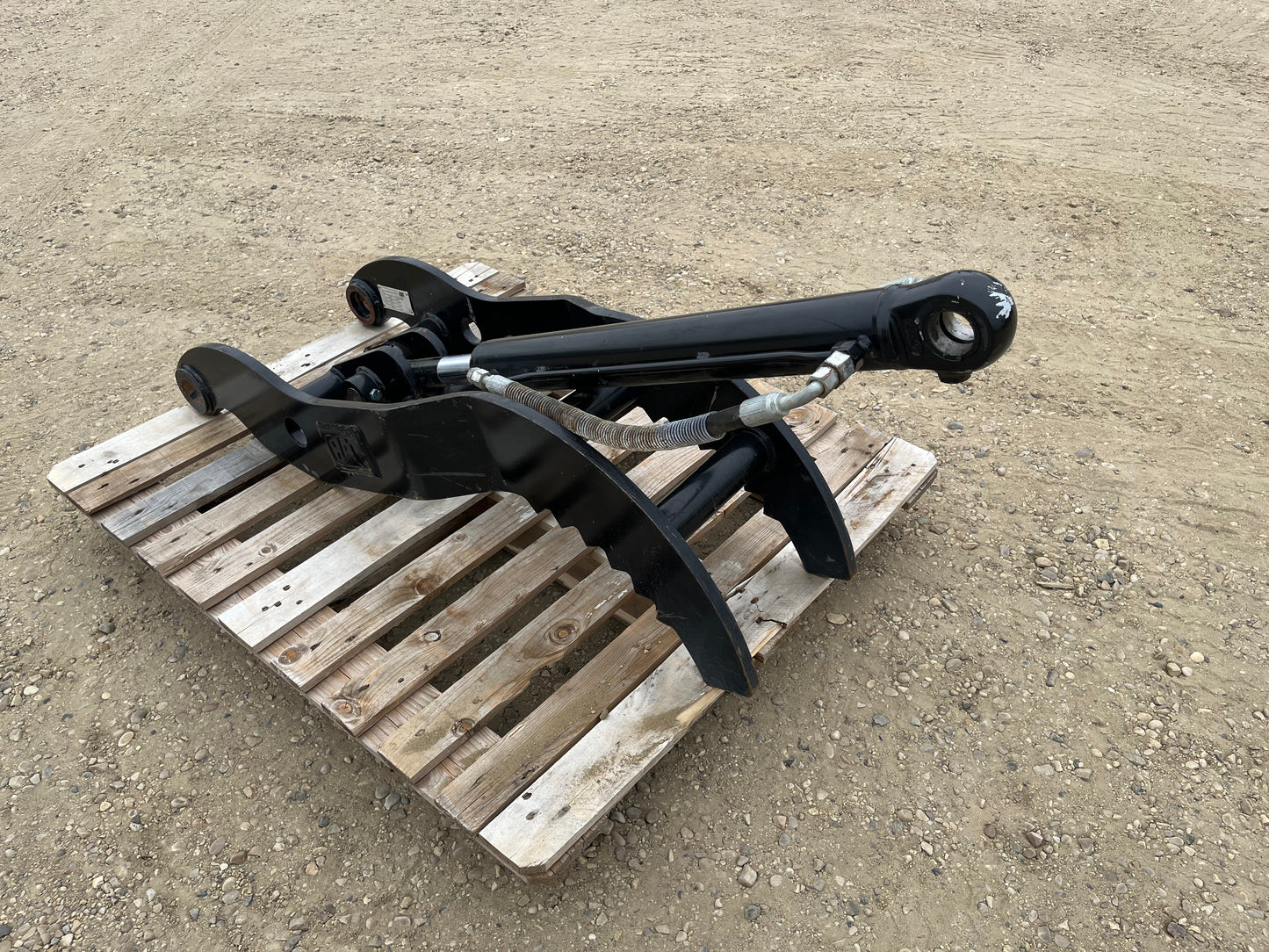 CAT Thumb with Cylinder (Unused) Model 440-0645