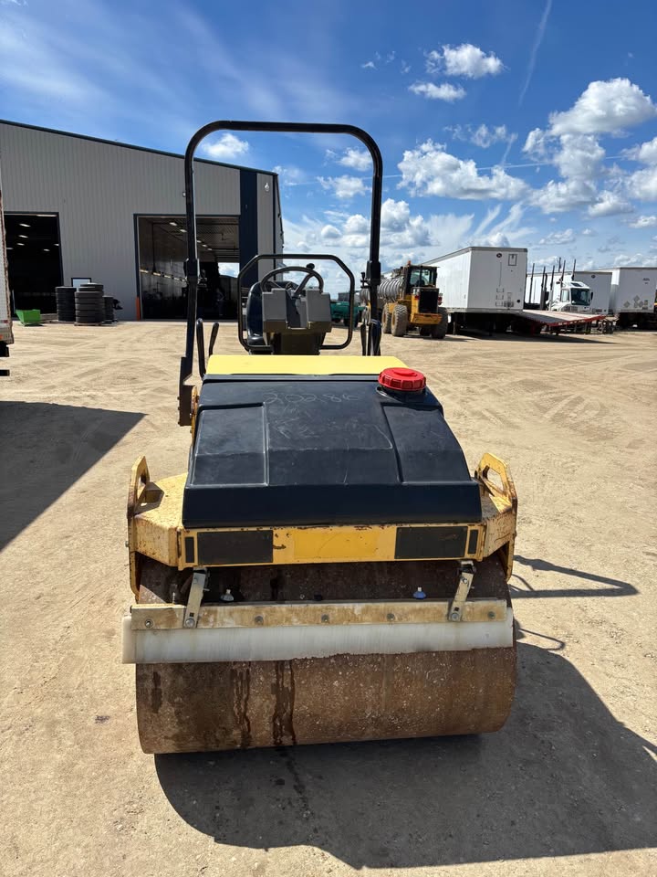 2008 Dynapac CC142C Vibratory Roller