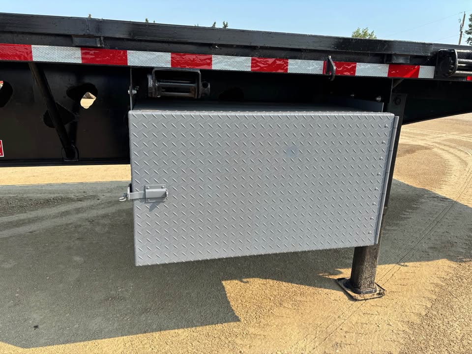 2012 Doepker 53 ft Air Ride