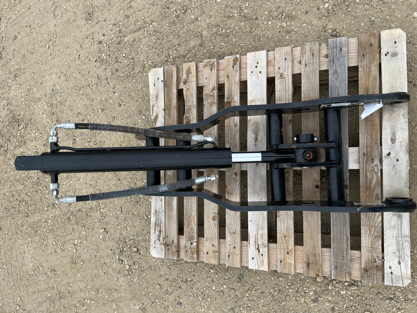 CAT Thumb with Cylinder (Unused) Model 440-0645