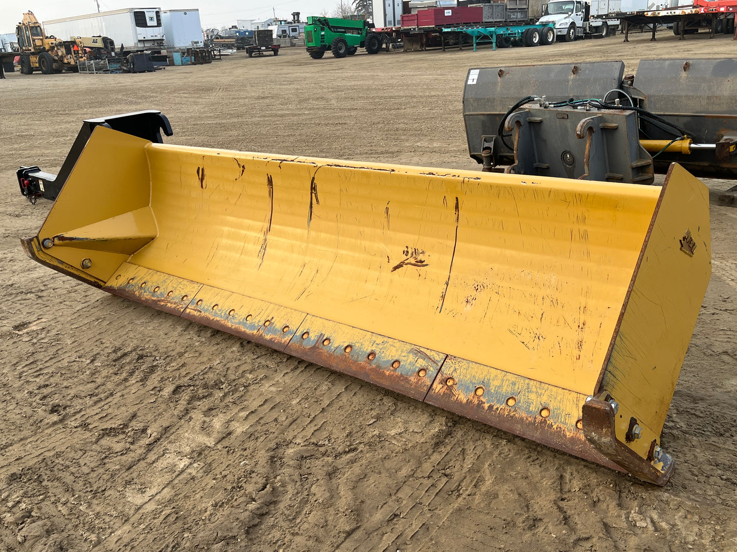 144 IN WBM Snow Pusher