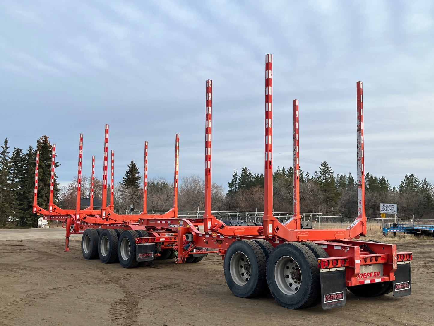 2016 Doepker Super B Log Trailer