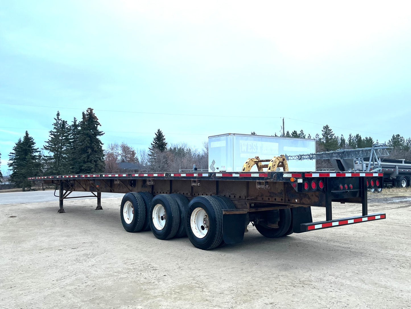2013 Clark 53 FT Tri/A Flat Deck Trailer
