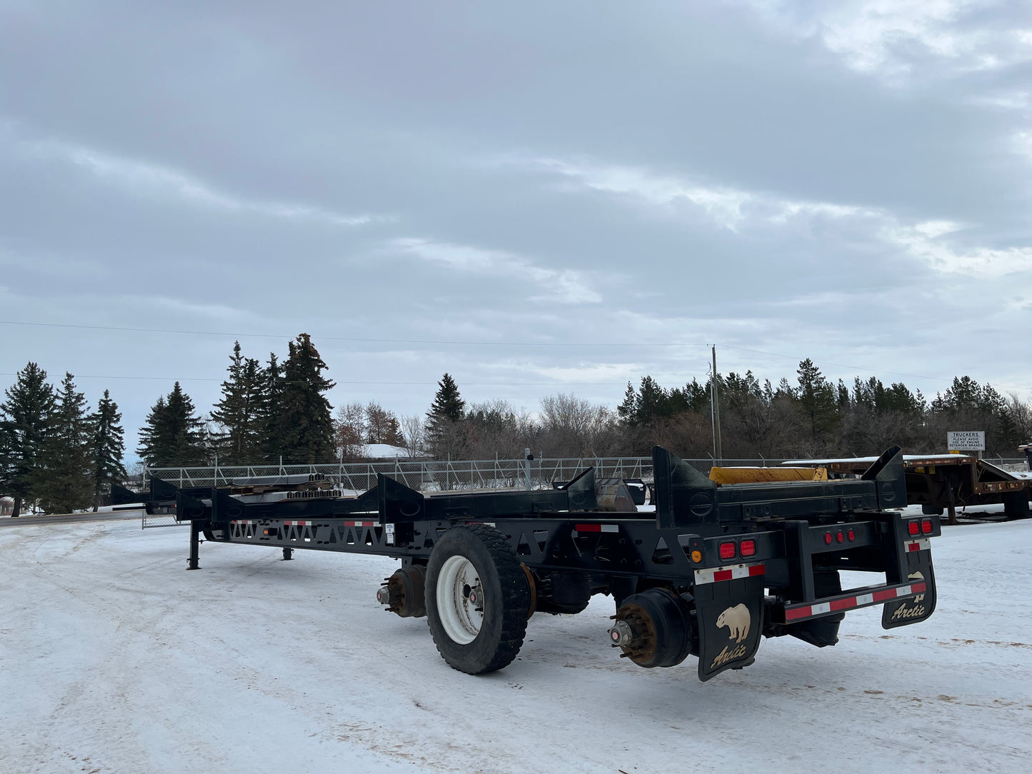2026 Arctic Tri/A Log Trailer (Unused)