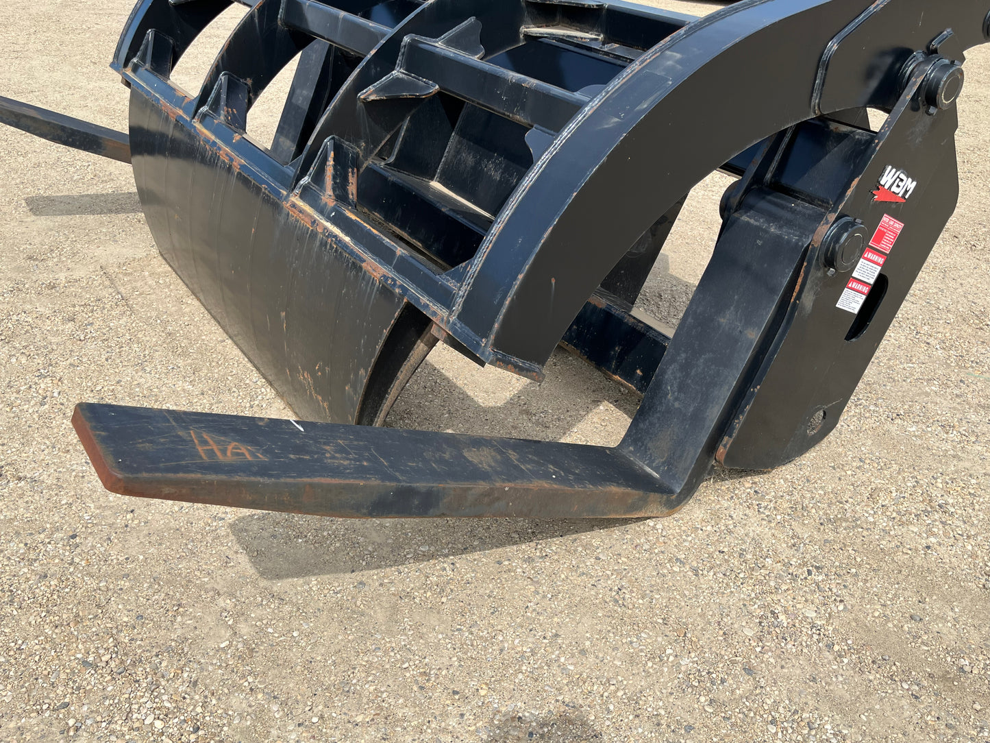 2022 WBM Pipe Wheel Loader Grapple 72 IN - Fits CAT 988K