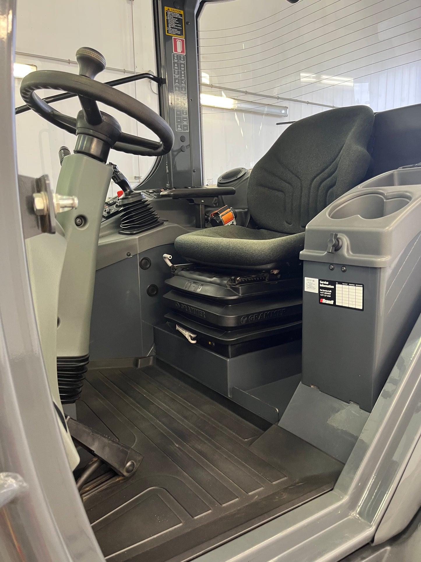 2019 John Deere 204L Compact Wheel Loader, 447 Hours - Like New!