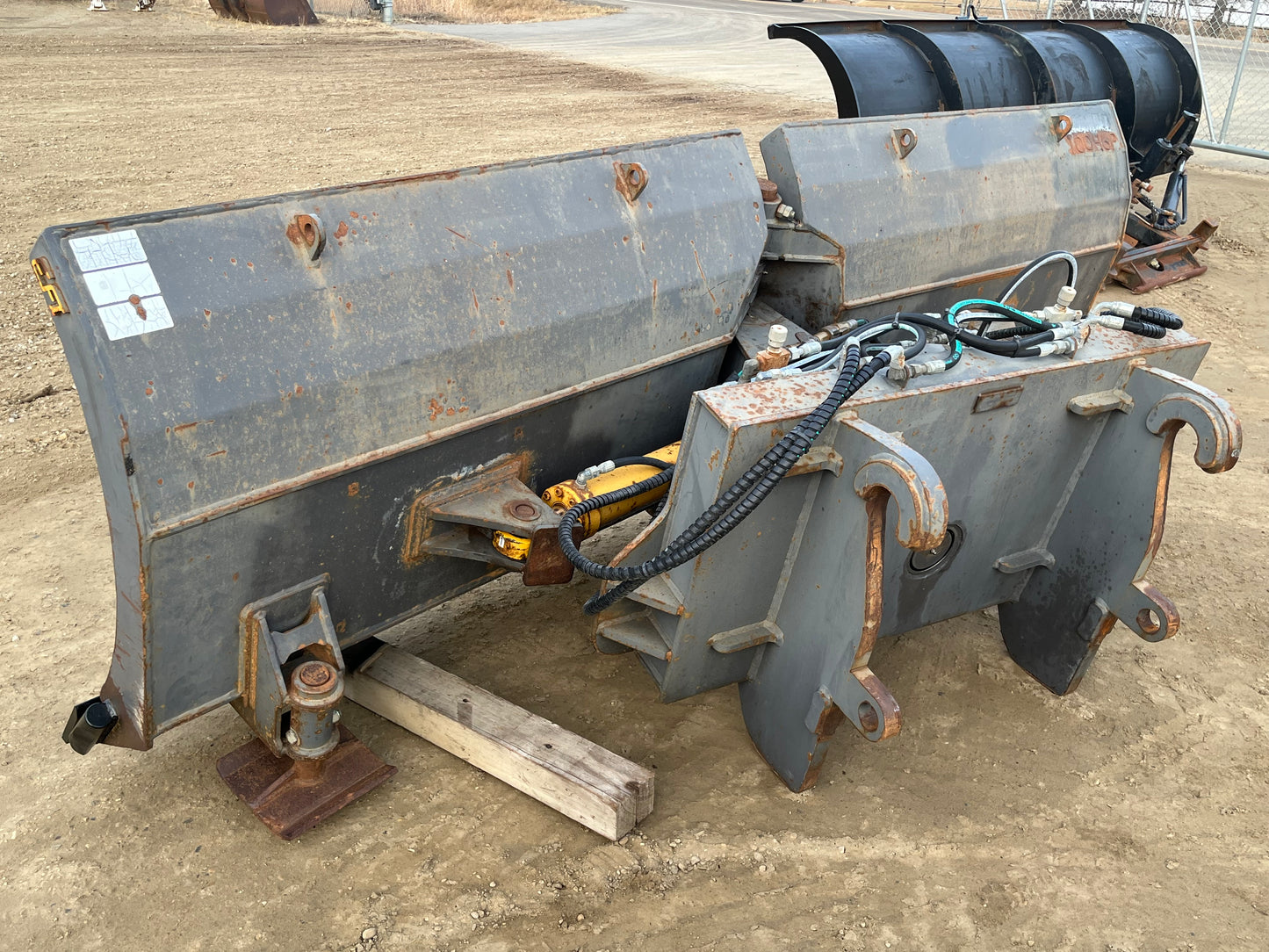 EFI V Snow Plow Hydraulic Reversible 42 x 132