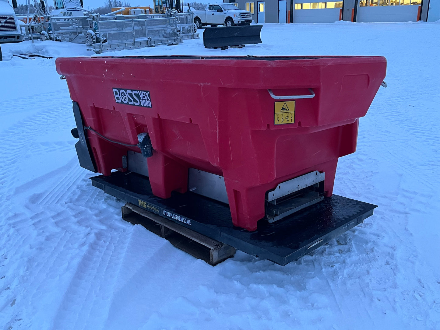 Boss VBX 8000 Spreader Sander