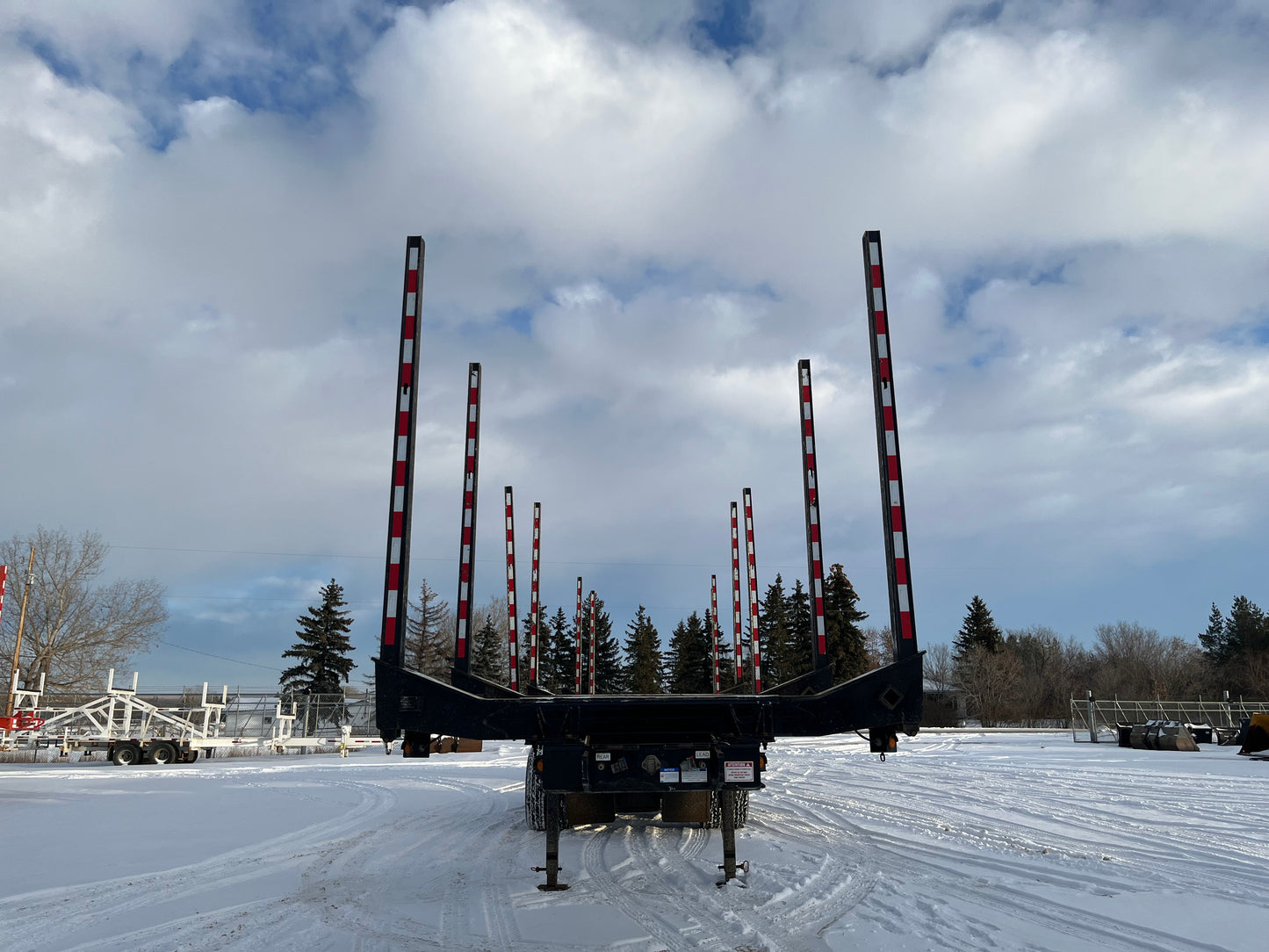 2023 Doepker Super B (King B Ready) Log Trailer