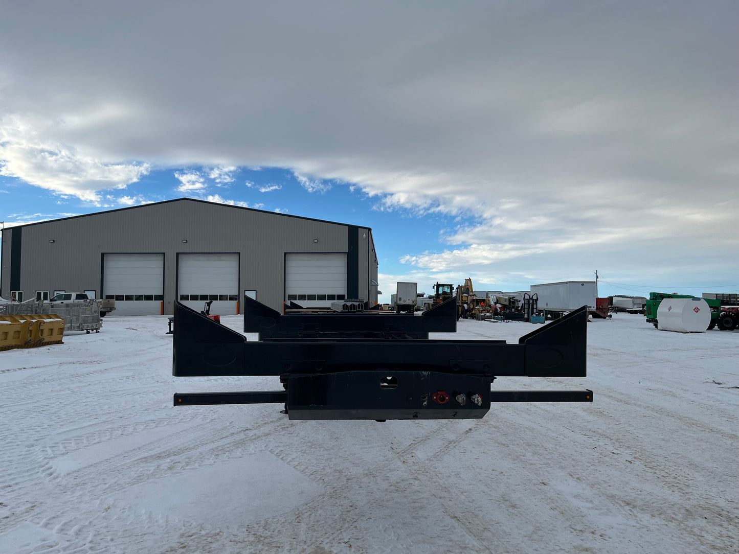 2026 Arctic Tri/A Log Trailer (Unused)