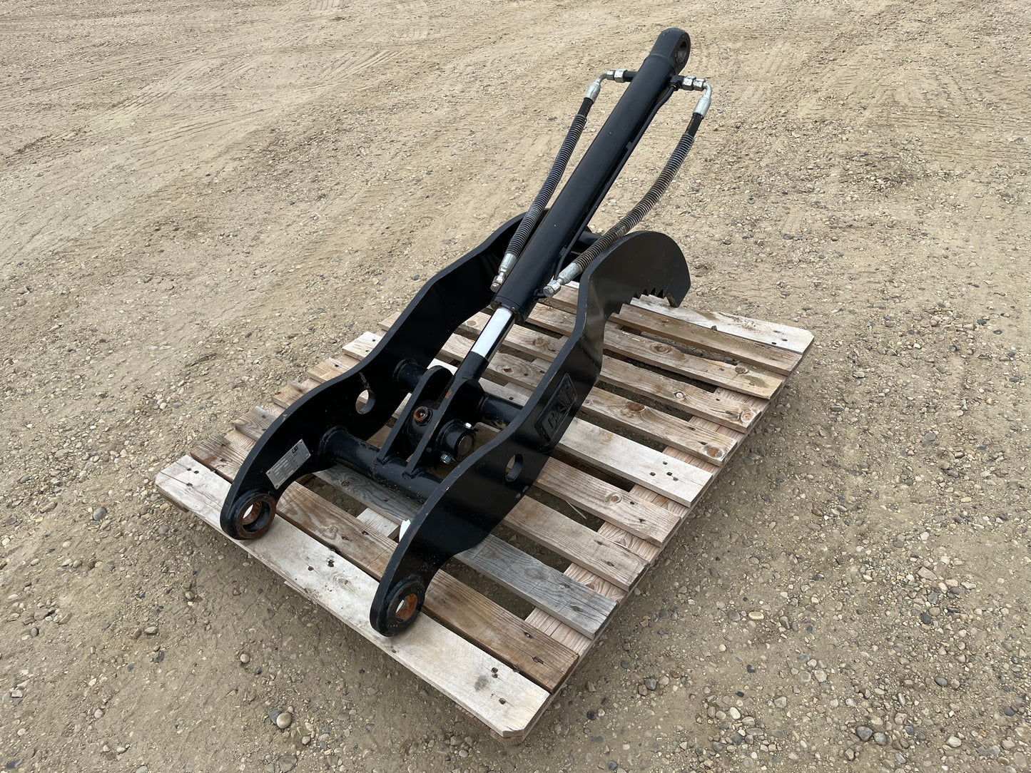 CAT Thumb with Cylinder (Unused) Model 440-0645