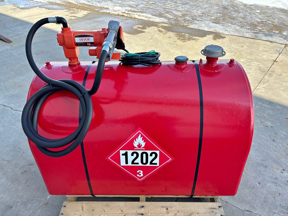600L Fuel Tank with New Pump