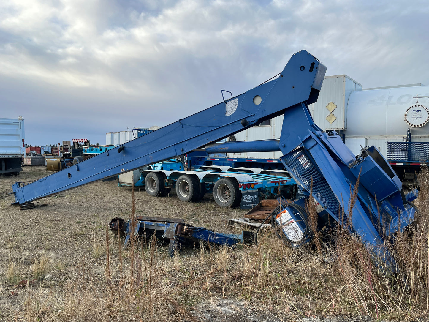 CME Truck Mounted Crane