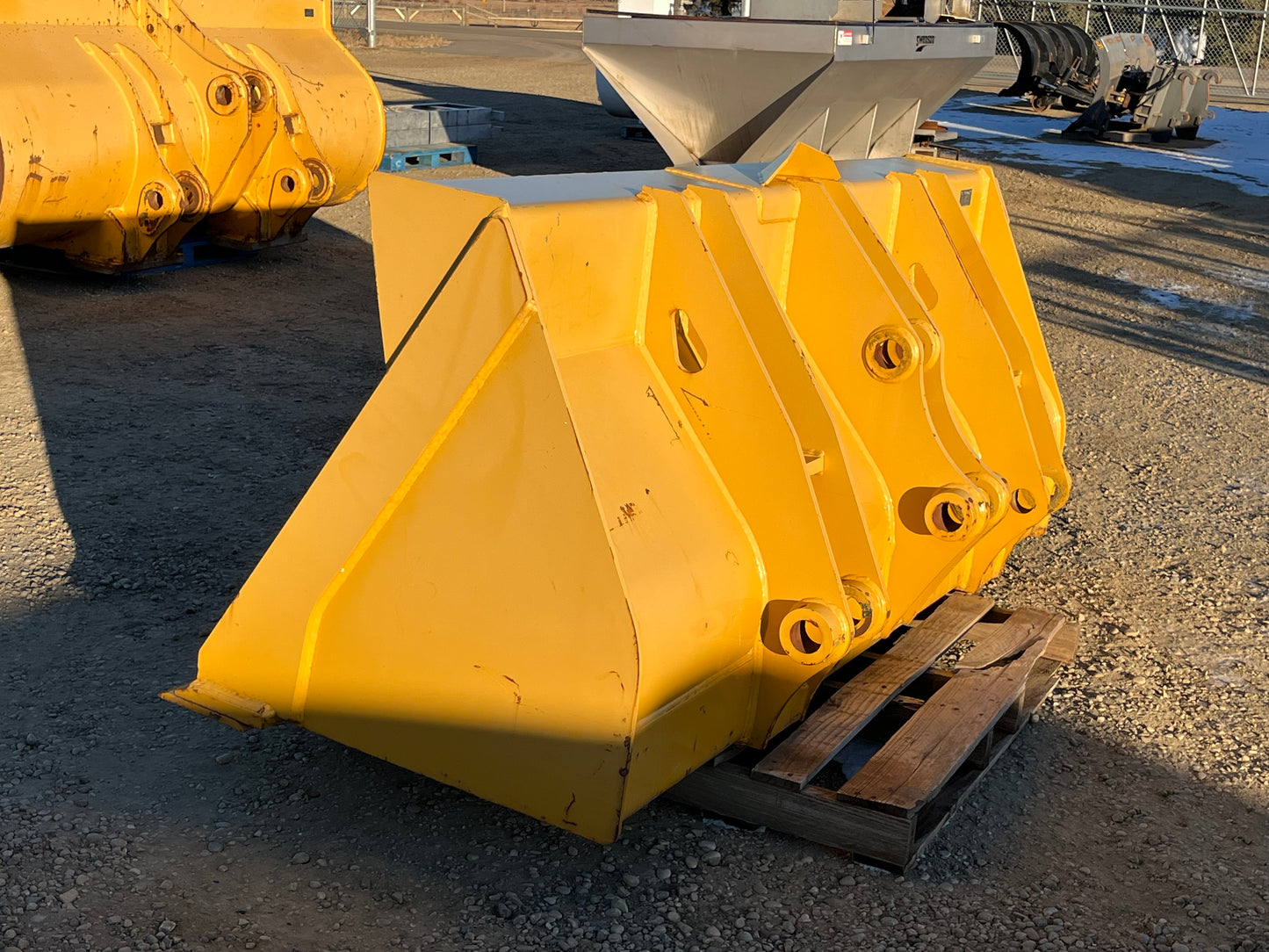 97 IN John Deere Bucket 1.87 CU YD