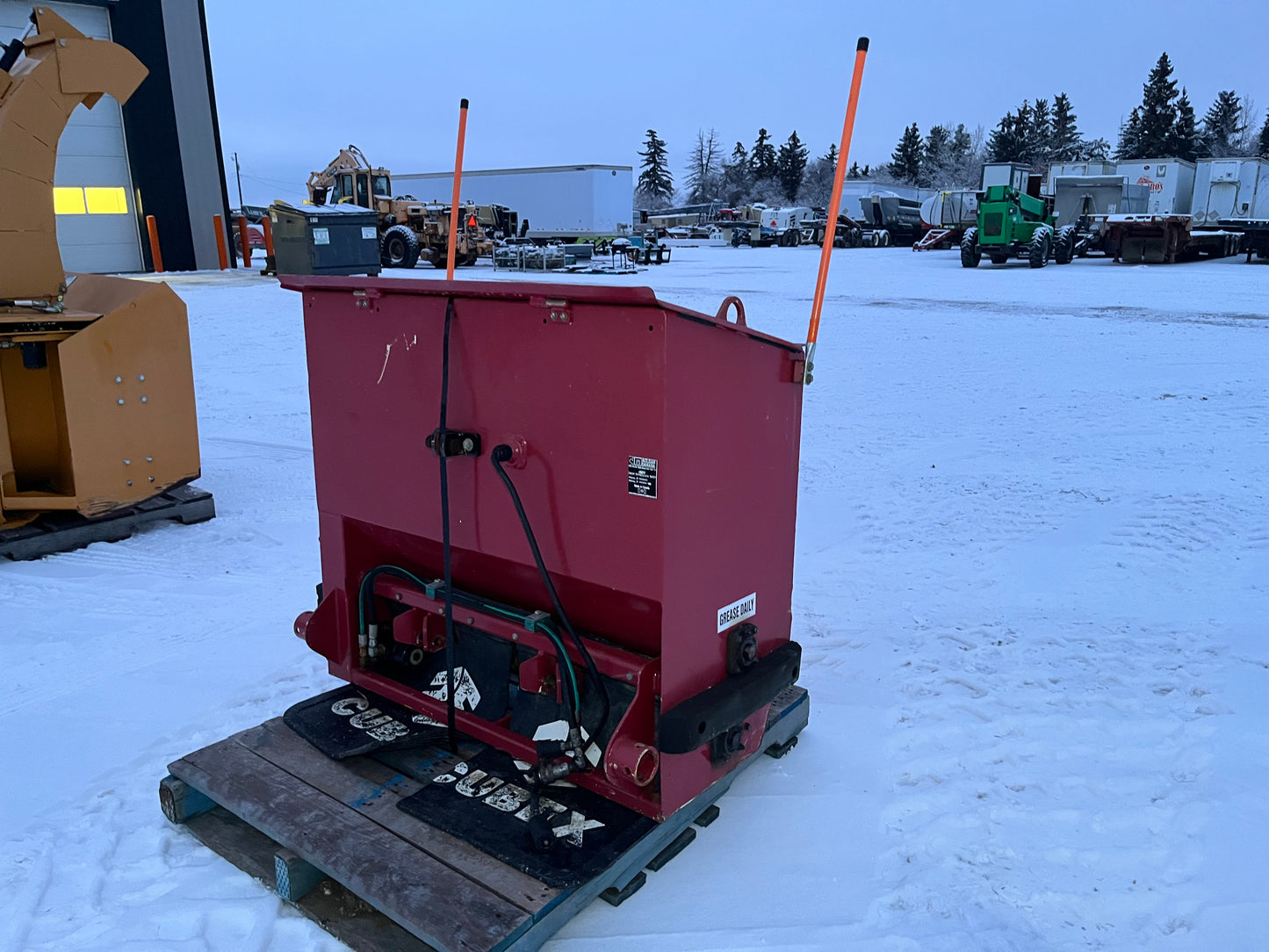 MacLean Drop Spreader 5/8 Yards