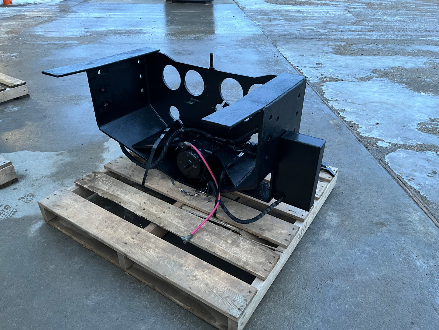 Gravel Pup Hitch with Lights