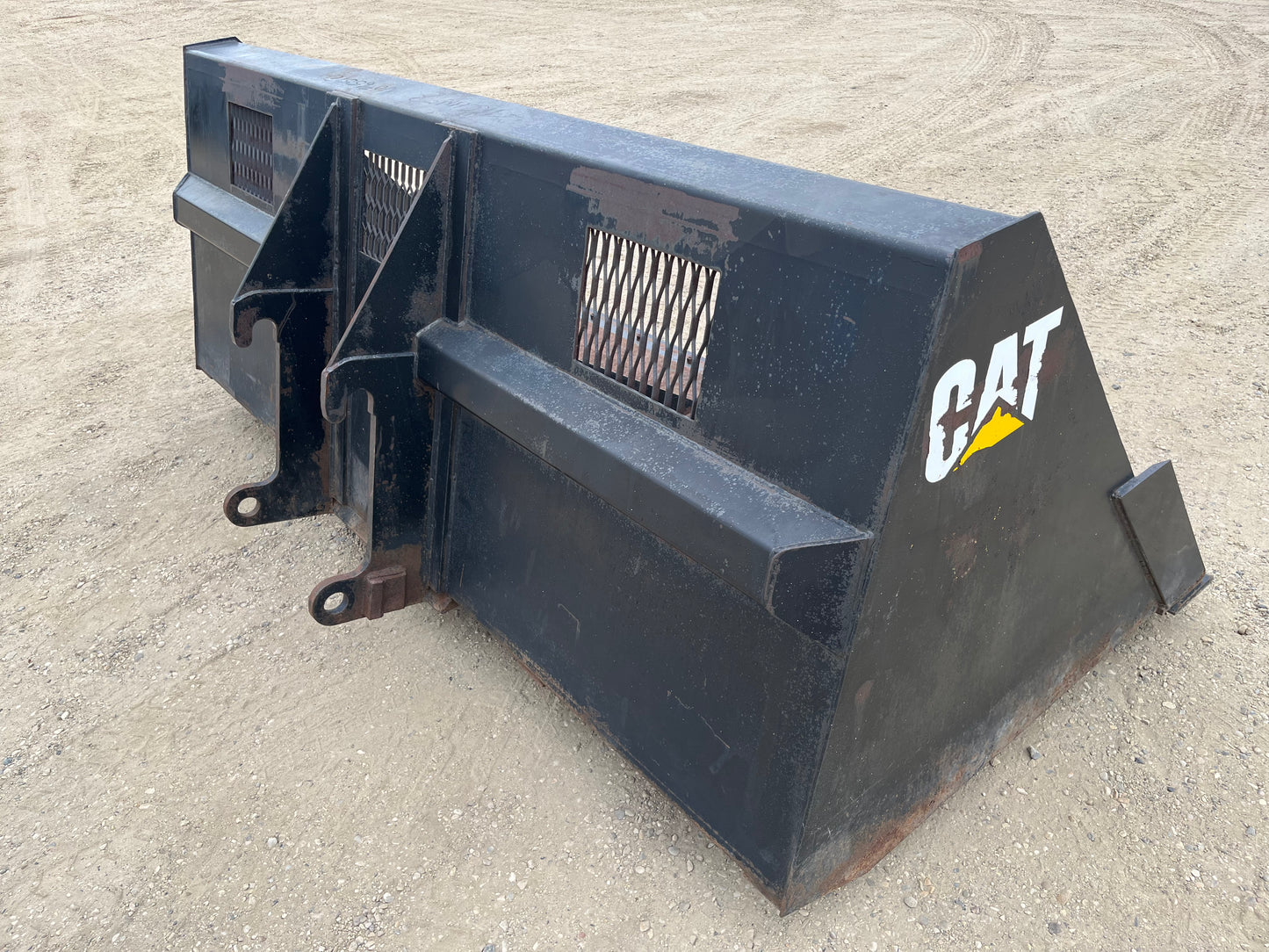 CAT 120 IN Loader Snow Bucket