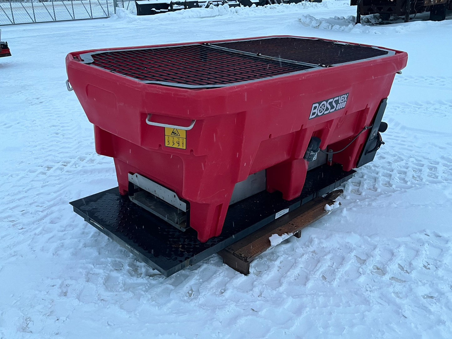 Boss VBX 8000 Spreader Sander