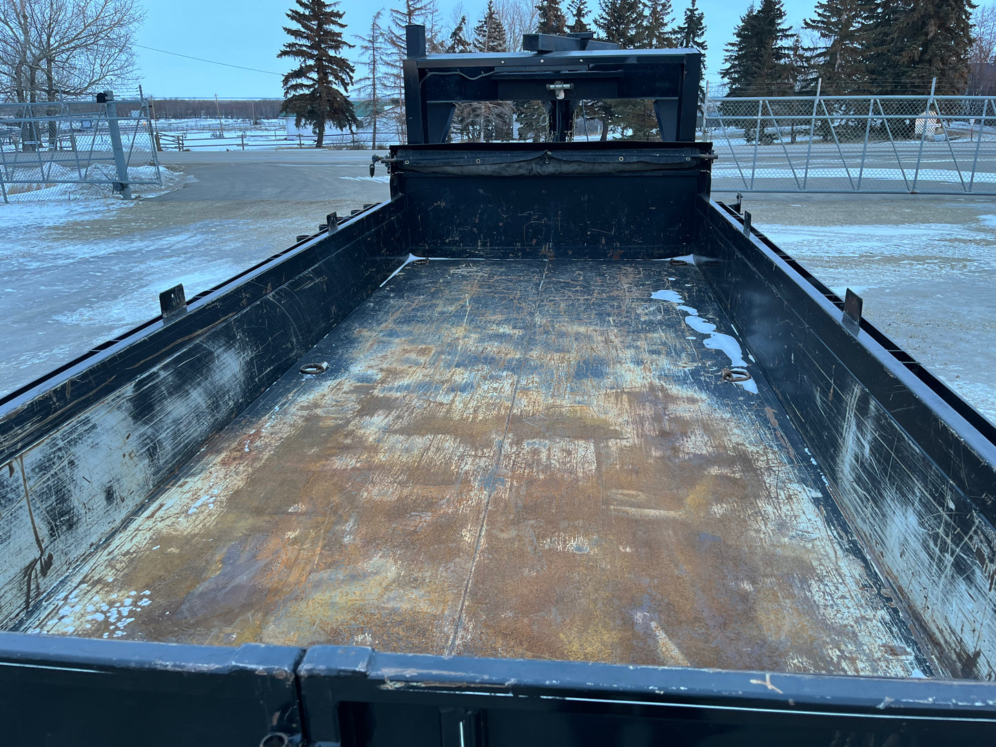 2022 Trailtech Gooseneck Tri/A 16 FT Dump Trailer