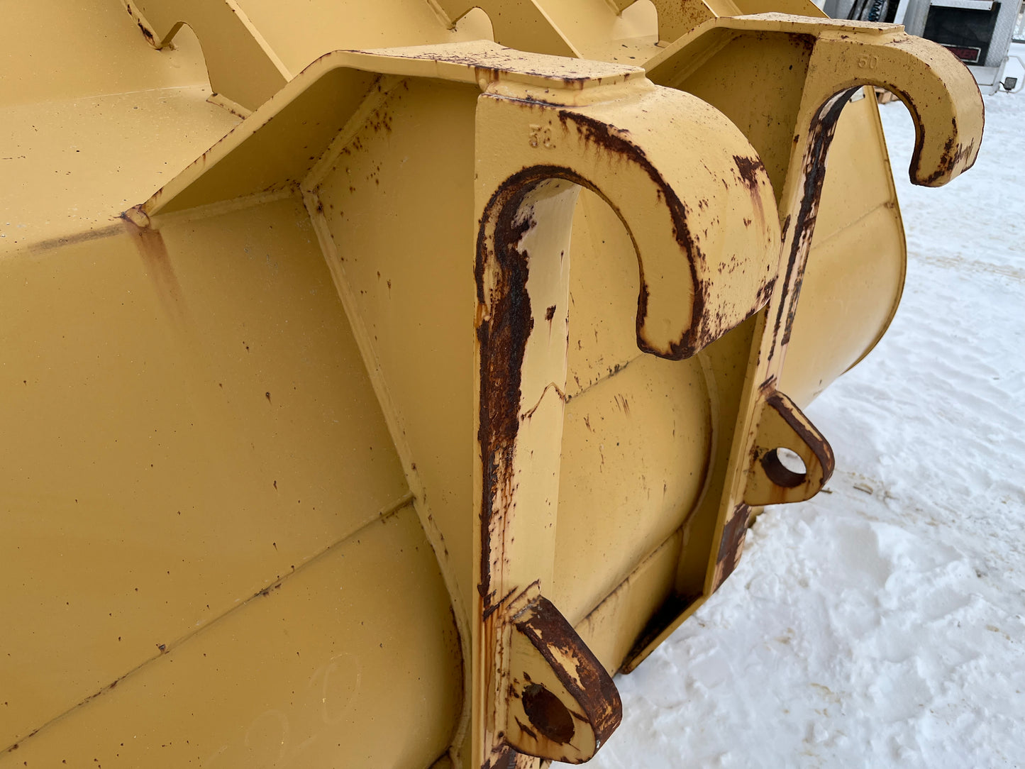 105 IN WBM 6 Yard Quick Attach Snow Bucket to fit Loader