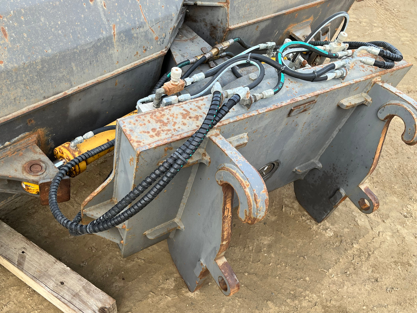 EFI V Snow Plow Hydraulic Reversible 42 x 132