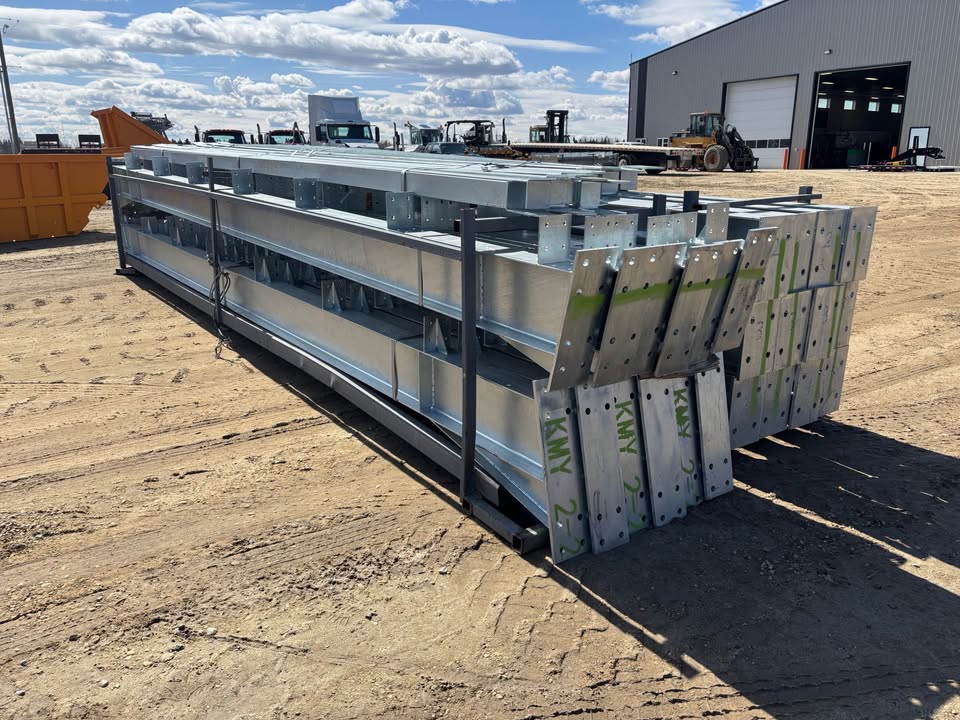 Steel Building 100x50x18 (Steel Frame Only)